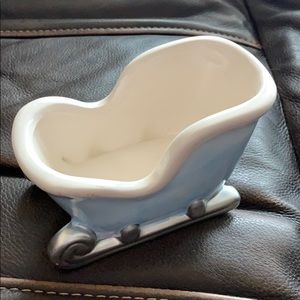 Ceramic blue and silver sleigh